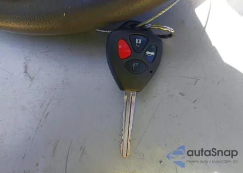 2011 Toyota Camry Le z USA, uszkodzony, nr VIN 4T1BF3EK8BU697993